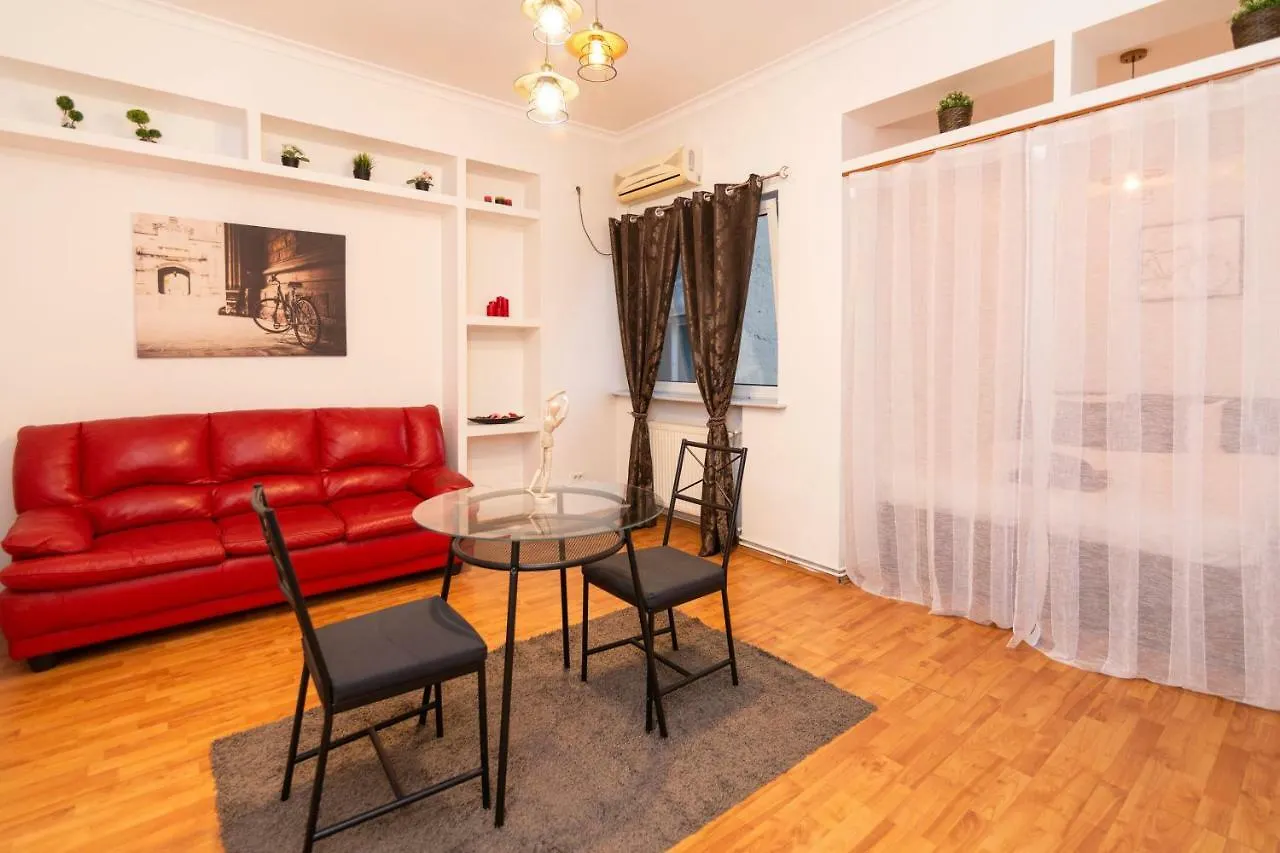 Conta Central Apartment contacts